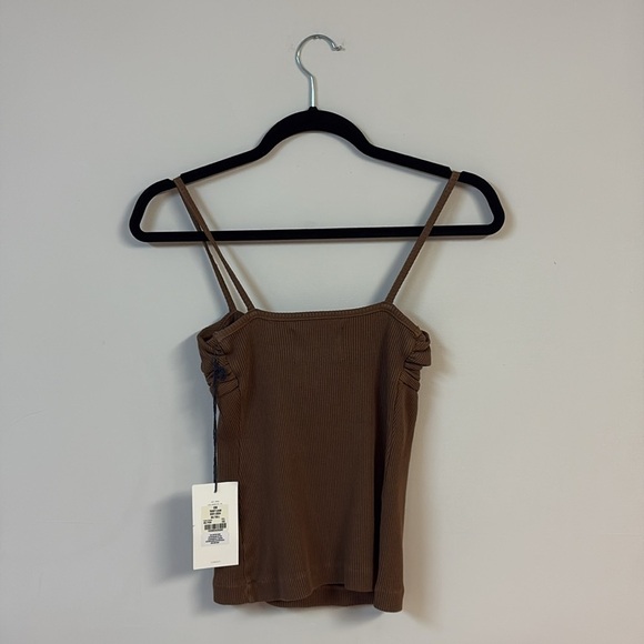 BNWT Citizens Of Humanity Emi Twist Cami size Xs in malt ball - Picture 3 of 5